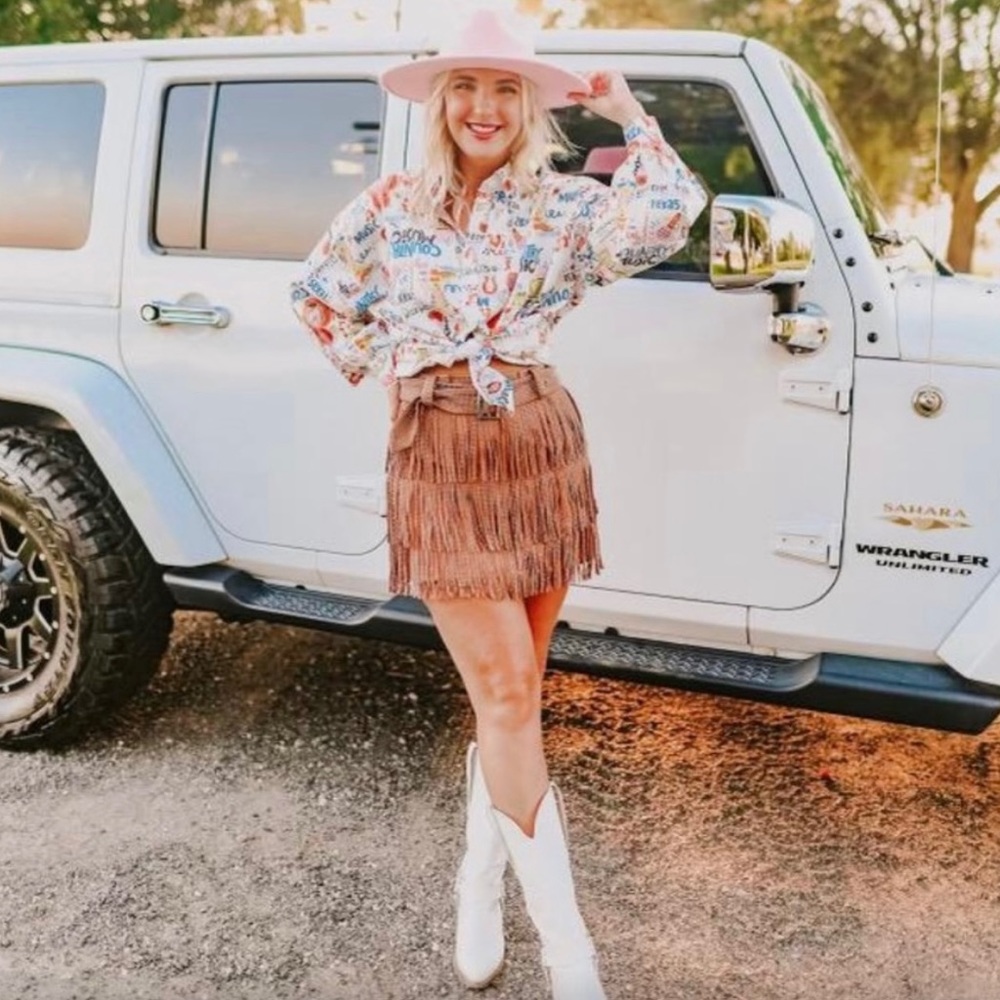 Paparazzi Fringe Camel Shorts. Worn once.